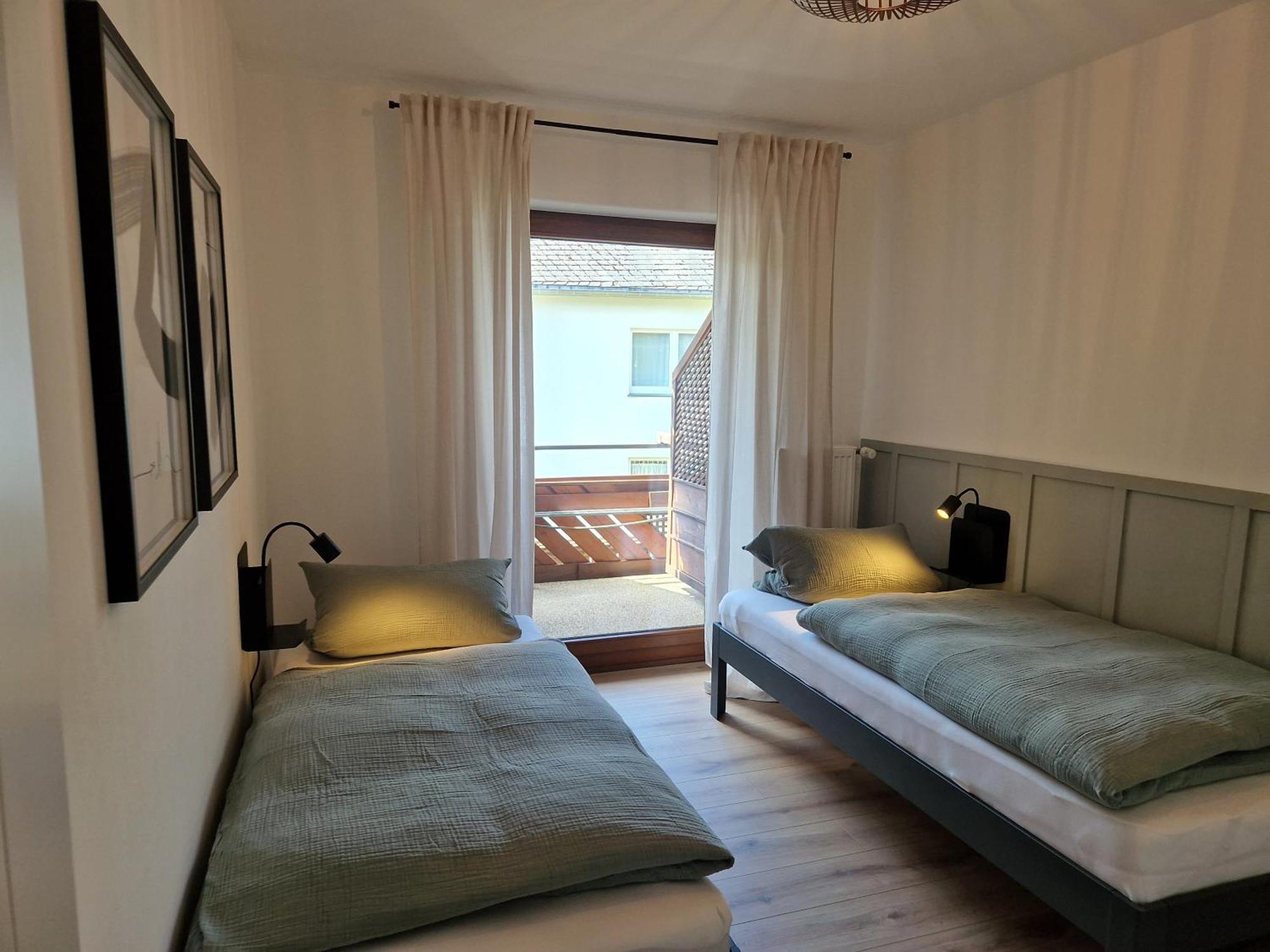 Haus Daut Fewo Mit Hallenbad ヴィリンゲン エクステリア 写真
