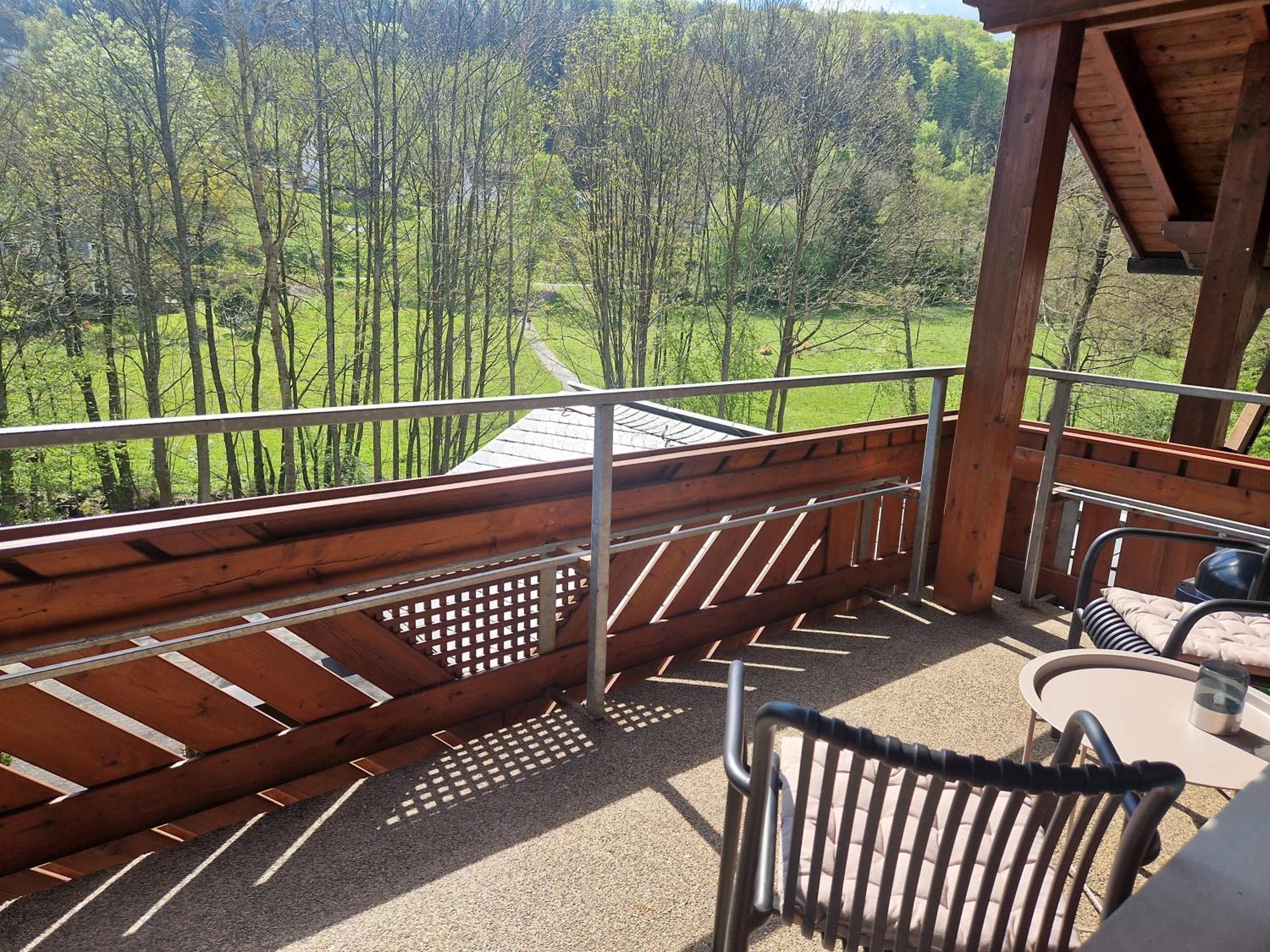 Haus Daut Fewo Mit Hallenbad ヴィリンゲン エクステリア 写真